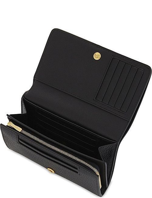 Xưởng sản xuất ví số một ở Hồ Chí Minh